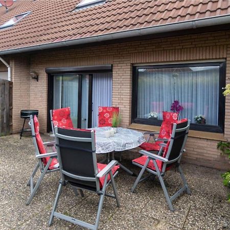 Cozy Terraced House Near The Beach Dornumersiel Exterior foto